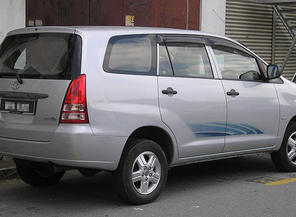 Medium_toyota_20innova_202.0a_for_20reference_20only