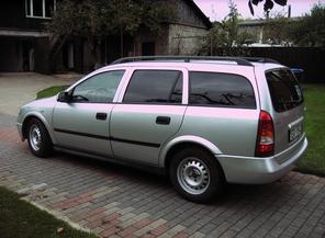 Medium_opel2011_20001