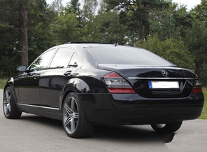 Medium_mercedes-s320-1-2.800