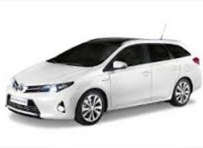 Medium_toyota_20auris_20estate