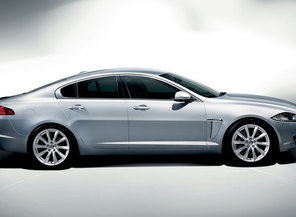 Medium_jaguar_20xf_20exterior_20view_20side_20view