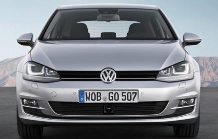 Slider_volkswagen-golf-vii-official-specs-and-images-released-photo-gallery_19