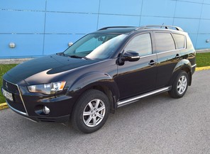 Medium_mitsubishi_outlander_1_small