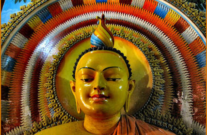 Slider_sri_lanka-buddhist-statues