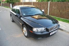 Big_volvo_s80_melns